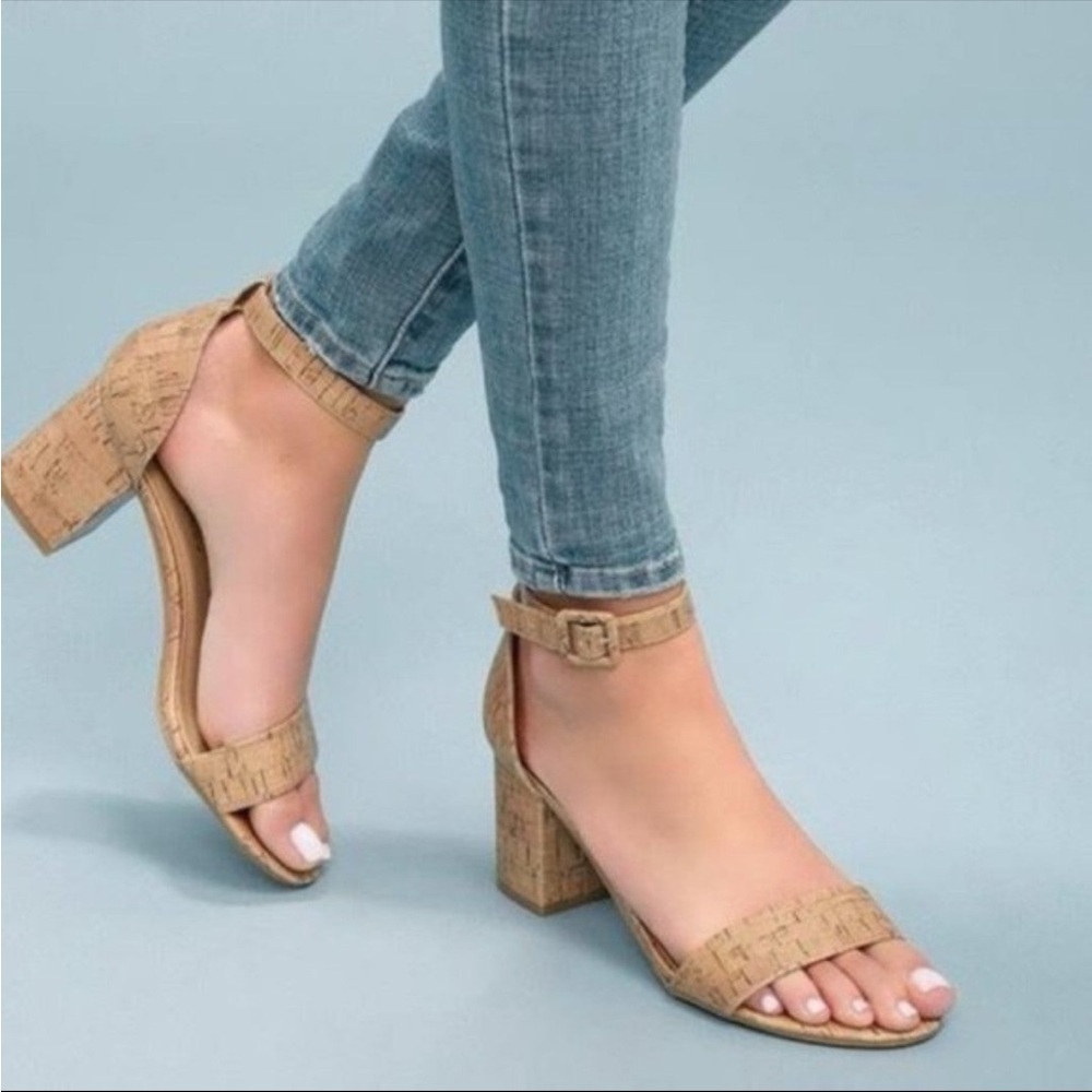 Chinese Laundry size 7 Cork ankle strap block heel sandals